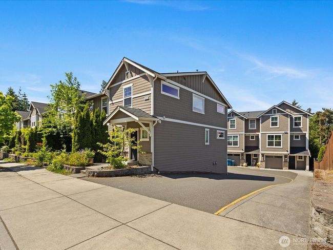 APT-8 - 16212 48 Th Ave W, Townhouse with 3 bedrooms, 3 bathrooms and 2 parking in Edmonds WA | Image 39