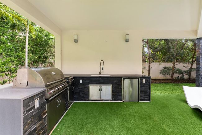 10620 Sw 74 Th Ave, House other with 6 bedrooms, 5 bathrooms and null parking in Pinecrest FL | Image 41