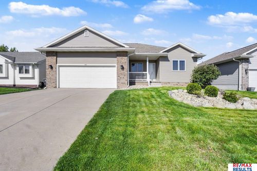 8024 S 167th St, Omaha, NE, 68136-3145 | Card Image