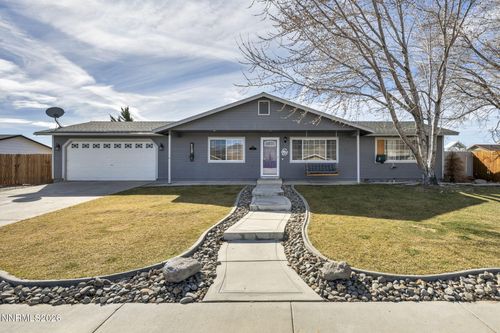 545 V And T Way, Dayton, NV, 89403-3002 | Card Image