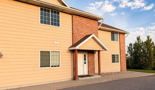 4616 Chalkstone Dr, Rapid City, SD, 57701-6523 | Card Image