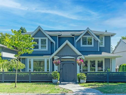 13632 Blackburn Ave, White Rock, BC, V4B2Y8 | Card Image