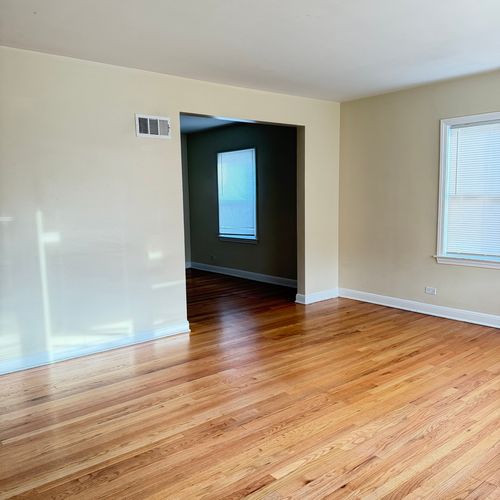 7513 Kenton Ave, Skokie, IL, 60076-3839 | Card Image