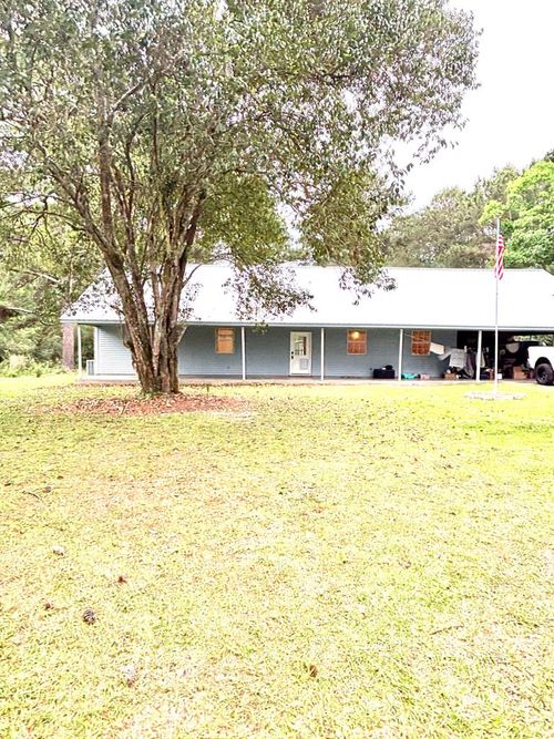 43 Alan Rd, Carriere, MS, 39426-8127 | Card Image