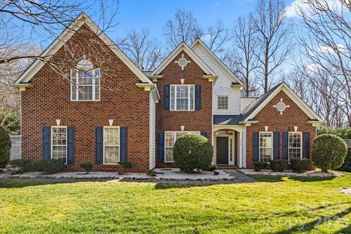 9825 Zackery Ave, Charlotte, NC, 28277-2124 | Card Image