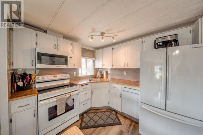 6A - 5174 Lambert Rd, House other with 3 bedrooms, 2 bathrooms and 2 parking in Invermere BC | Image 9