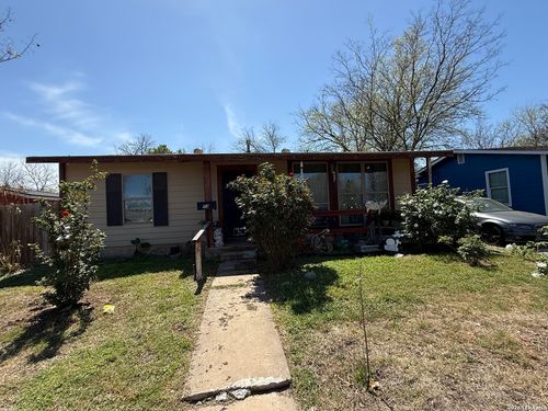 134 Redrock Dr, San Antonio, TX, 78213-4526 | Card Image