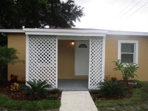 800 Nw 15th Ter, Fort Lauderdale, FL, 33311-7032 | Card Image