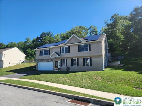 139 Frank Dr, Northampton, PA, 18067-1063 | Card Image