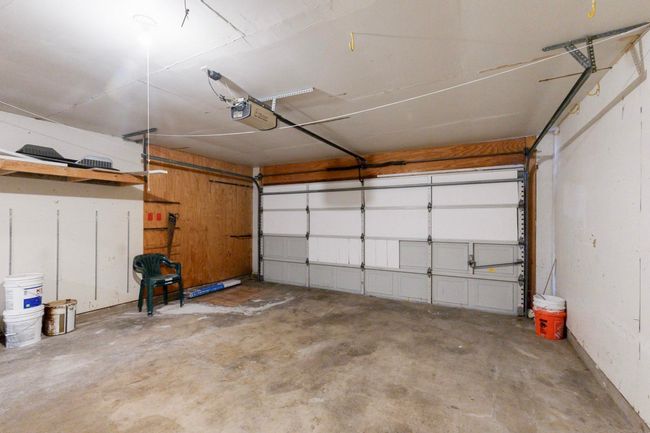 128 Se Gardens Blvd, House other with 3 bedrooms, 2 bathrooms and null parking in Burleson TX | Image 35