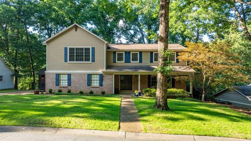8 Bugle Ct, Little Rock, AR, 72227-2409 | Card Image