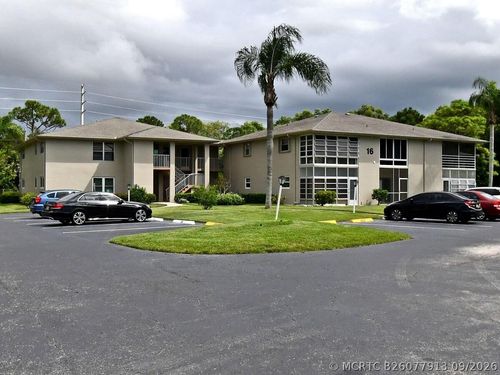 207-16 Lake Vista Trl, Port St Lucie, FL, 34952-6398 | Card Image