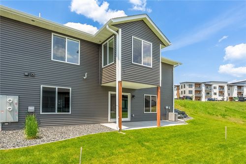 2837 Patrick John Dr, Eau Claire, WI, 54703-4638 | Card Image