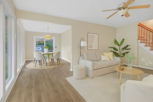 524 Indian Lake Rd, Hendersonville, TN, 37075-5205 | Card Image