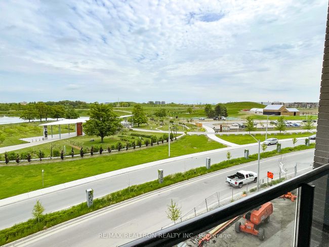 320 - 60 George Butchart Dr, Condo with 2 bedrooms, 2 bathrooms and null parking in North York ON | Image 11