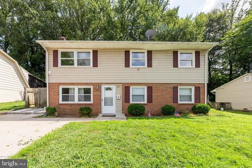 4201 Hoffman Dr, WOODBRIDGE, VA, 22193-5126 | Card Image