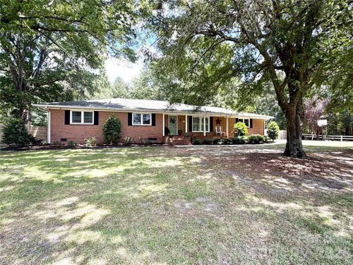 106 Outen St, Pageland, SC, 29728-9131 | Card Image