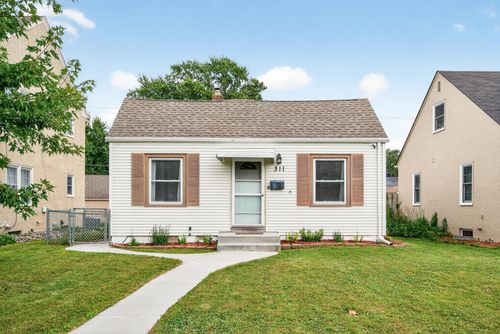 311 11th Ave S, South Saint Paul, MN, 55075-2524 | Card Image