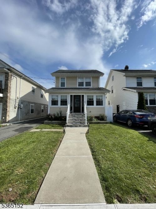 846 Gibbons Ct, Elizabeth, NJ, 07202-3102 | Card Image