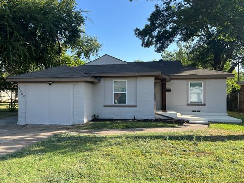1909 Devonshire Dr, Garland, TX, 75041-1518 | Card Image