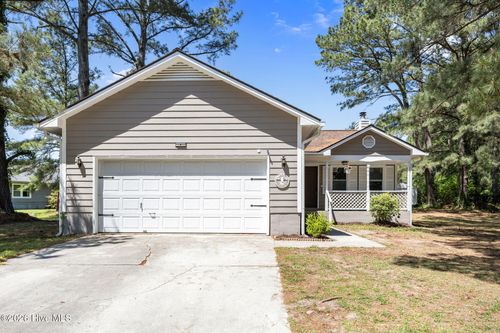 103 Granite Ct, Jacksonville, NC, 28540-8853 | Card Image
