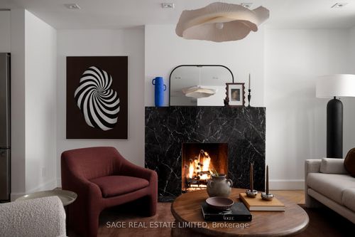 20 Verbena Ave, Toronto, ON, M6S1K1 | Card Image