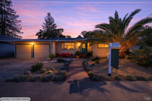 334 Richmond Drive, Santa Rosa, CA, 95401 | Card Image