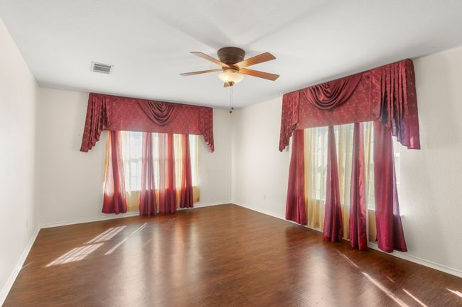 300 Emerald Fields Ln, House other with 4 bedrooms, 3 bathrooms and 4 parking in Kyle TX | Image 19