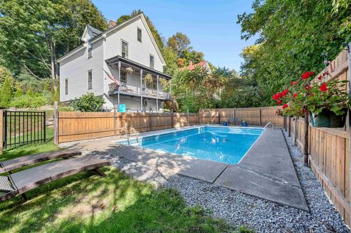 5 Elmwood Ave, Barre, VT, 05641-2804 | Card Image