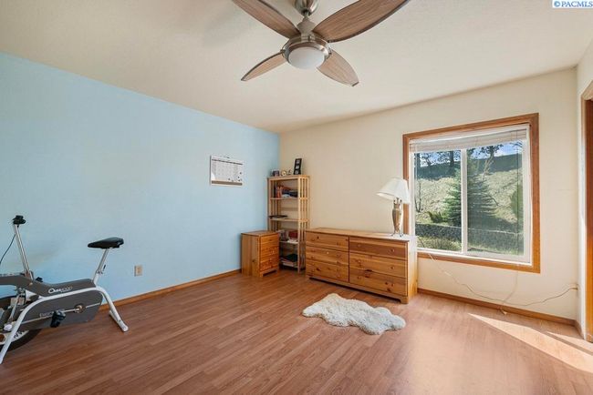 515 Nw Robert St, Home with 4 bedrooms, 4 bathrooms and null parking in Pullman WA | Image 20