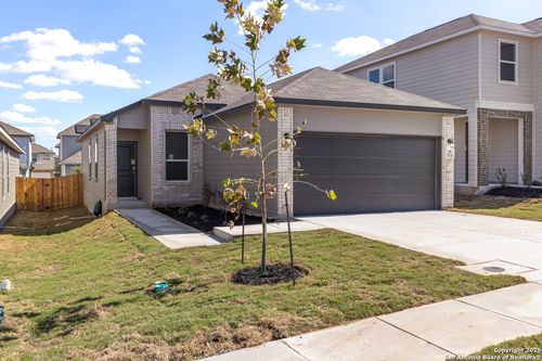 5134 Schaeffer Rdg, Converse, TX, 78109-3848 | Card Image