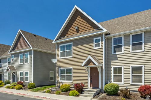 176 W Finlay Dr, South Salt Lake, UT, 84115-3065 | Card Image