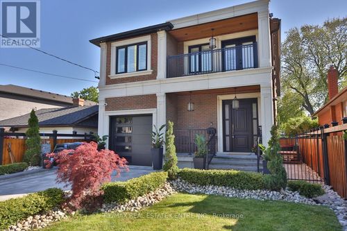 1098 Meredith Avenue, Mississauga (Lakeview), ON, L5E2E1 | Card Image