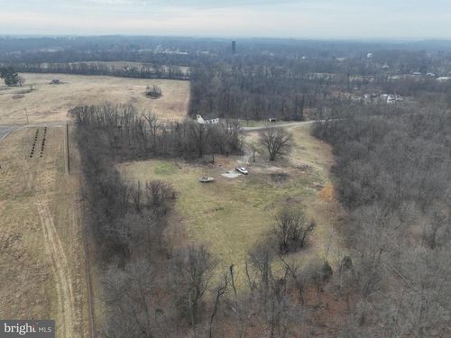 261 Granny Smith Ln, KEARNEYSVILLE, WV, 25430 | Card Image