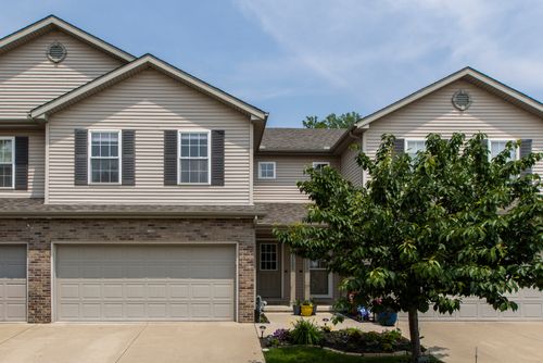 2521 Fox Trot Trl, Bloomington, IL, 61705-6603 | Card Image