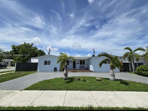9591 Sw 52nd Ter, Miami, FL, 33165-6409 | Card Image