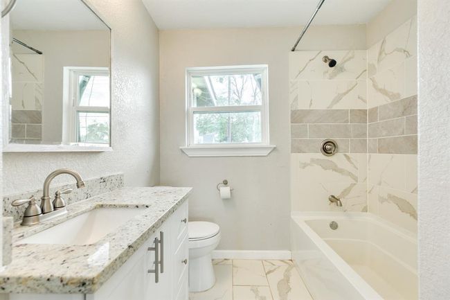Guest bathrom | Image 18