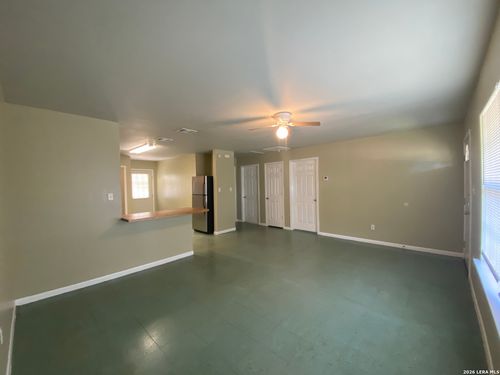 603 Commerce St, Jourdanton, TX, 78026-3413 | Card Image