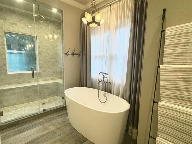 Primary Bath | Image 20