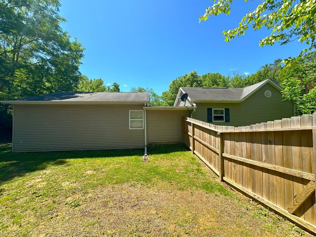 902 Union St, House other with 3 bedrooms, 2 bathrooms and null parking in Glasgow MO | Image 6