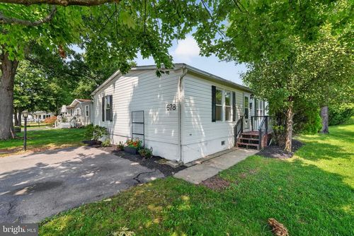 678 Walnut Ct, RED HILL, PA, 18076-1349 | Card Image