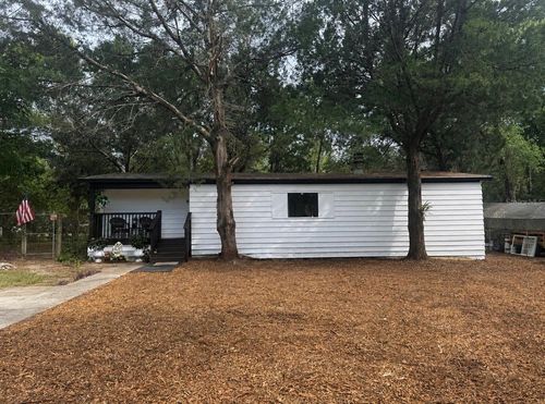 17718 Rockledge Ave, Spring Hill, FL, 34610-6030 | Card Image