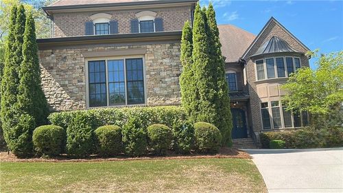 215 Penrith Pl, Sandy Springs, GA, 30350-5056 | Card Image