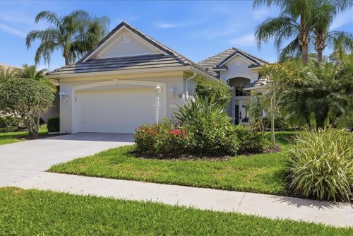 6514 Oakland Hills Dr, LAKEWOOD RANCH, FL, 34202-2515 | Card Image
