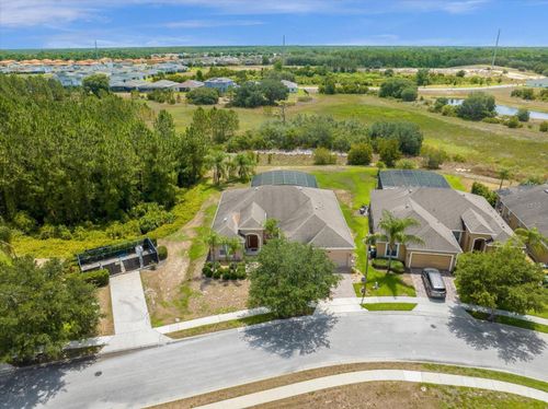 308 Yellow Snapdragon Dr, DAVENPORT, FL, 33837-9705 | Card Image