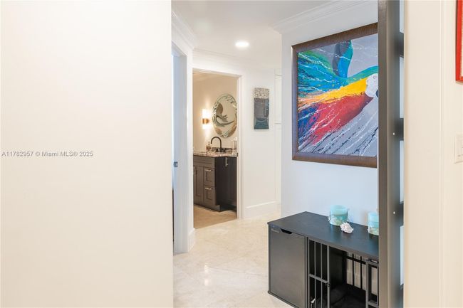 APT-1602C - 100 S Birch Rd, Condo with 3 bedrooms, 3 bathrooms and null parking in Fort Lauderdale FL | Image 34