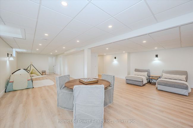 4080 Victoria Rd S, House other with 5 bedrooms, 2 bathrooms and 8 parking in Puslinch ON | Image 32