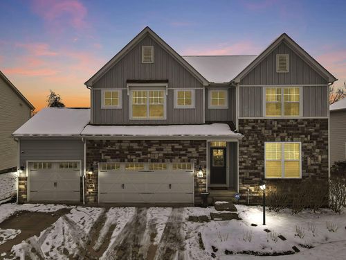 566 Preston Trails Dr, Pickerington, OH, 43147-2107 | Card Image