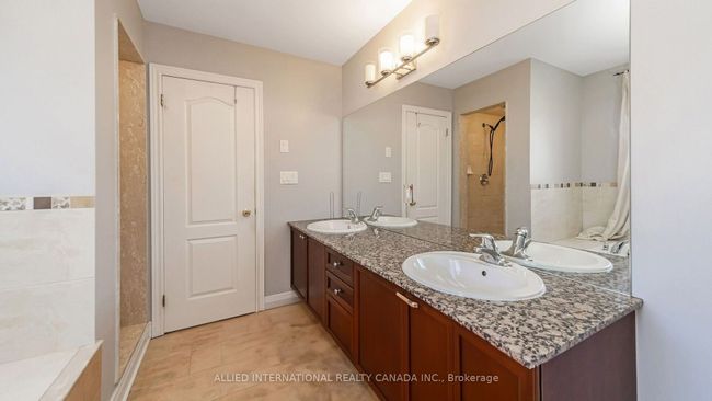 67 St Hubert Dr, House other with 6 bedrooms, 5 bathrooms and 4 parking in Brampton ON | Image 8