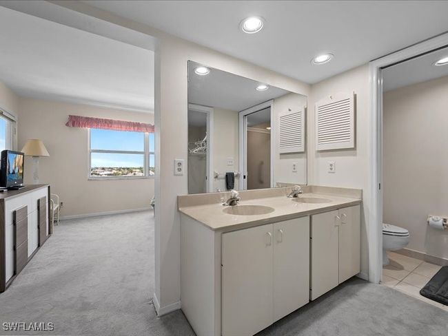 4-705 - 897 Collier Ct, Condo with 2 bedrooms, 2 bathrooms and null parking in Marco Island FL | Image 21